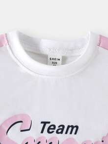 SHEIN Casuvi Kids 2件套女童休闲圆领宽松撞色复古美式字母可爱甜美短袖T恤+浅蓝色工装裤，夏季时尚套装，适合居家、旅行、运动、户外、日常穿着 - 淺粉色 - 查看 4