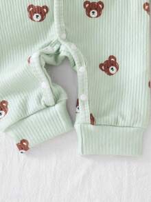 SHEIN Vintaside Kids 新生儿米色小熊图案长袖连体衣带帽子套装 - 薄荷綠 - 查看 8