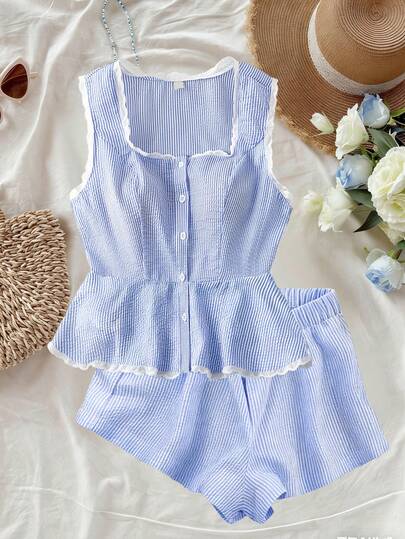 GlowEve CURVE 大码女式经典撞色条纹无袖方领纽扣前襟蕾丝边休闲舒适上衣 + 宽松简约凉感短裤两件套