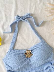 SHEIN 少女春夏纯色蓝色吊带V领花朵金属扣修身背心，纹理面料，适合假日、度假、海滩穿着 - 藍色 - 查看 4