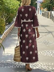 EMERY ROSE 休闲通勤优雅系带宽松中长连衣裙，时尚印花V领开衩睡袍，新款女士度假长睡袍，女士长睡袍 - 彩色 - 查看 2