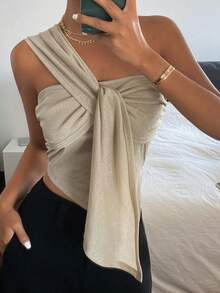 DAZY 性感露肩吊带背心，全新夏季设计，不对称褶皱细节，修身短款上衣 - 杏色 - 查看 3