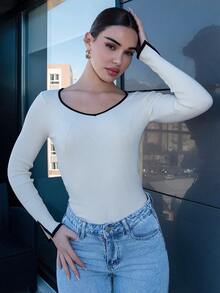 Bris Aura 黑色边缘、开衩袖口、修身款女士休闲毛衣、长袖上衣 - 杏色 - 查看 1