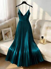 GlowEve CURVE Đầm slip cỡ lớn thanh lịch đính ngọc trai giả, xếp ly. - Màu xanh lam - Xem 2