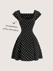 Olithes 女士优雅法式2026春夏度假及日常波点方领A字短裙 - 黑與白 - 查看 1