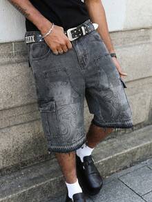 GALLERY FADE Pantalones cortos vaqueros de corte recto y ajustado con lavado negro, estilo callejero juvenil, con estampado láser de anime, para primavera/verano - Negro - Ver 1