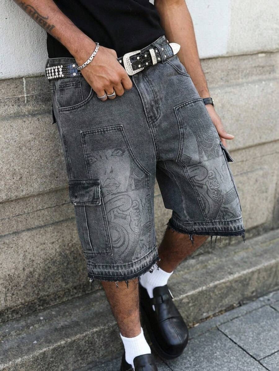 GALLERY FADE Pantalones cortos vaqueros de corte recto y ajustado con lavado negro, estilo callejero juvenil, con estampado láser de anime, para primavera/verano - Negro - Ver 1