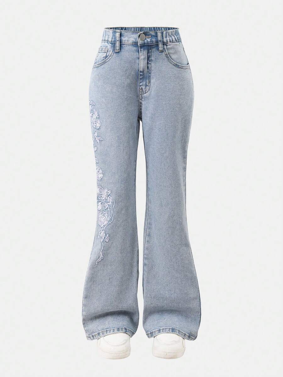 SHEIN Tween Mädchen Jeans 8J-12J mit floraler Stickerei Design Skinny Flare, Slim Fit Seitentaschen, Taillenbund mit Gummizug, weiches Denim Material, geeignet für Stadtbummel, Alltags-Mode, Outfits des Tages, Ausflüge, Partys, 2026 Neuankömmling Tween Mädchen elegante bestickte Flare Jeans - Helle Waschung - Übersicht 1