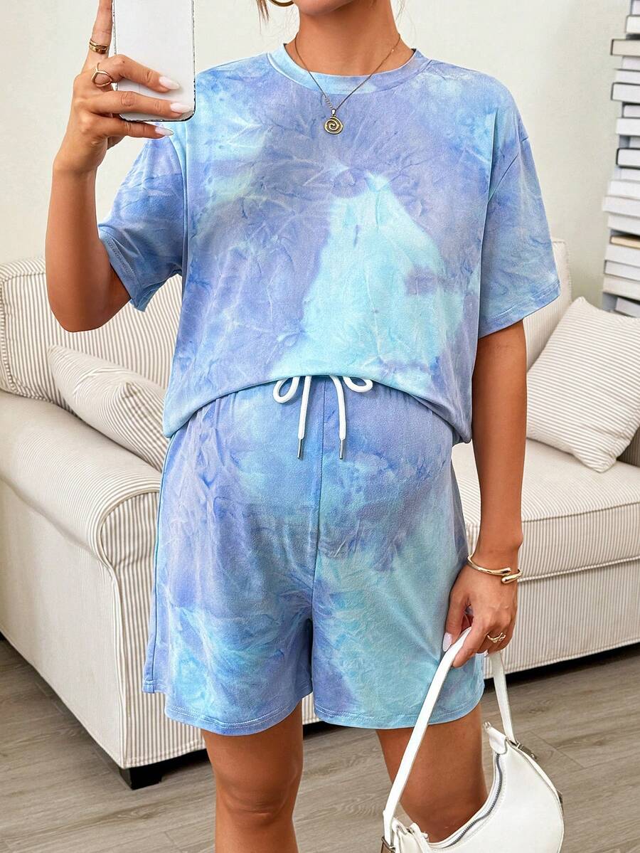SHEIN 2件套孕妇夏季休闲扎染印花T恤和短裤套装 - 彩色 - 查看 1