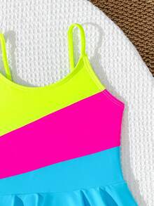SHEIN Young Girl Patchwork Color Block One-Piece Swimsuit With Skirt,Neon Bright Colors Kids Swim Dress For Tweens,Summer Beach Holiday Bathing Suits - Multicolor - View 4