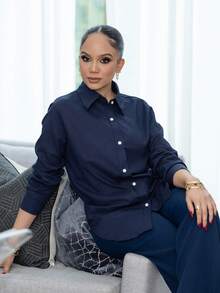 Melissa Matos 2025秋冬新款藏蓝色翻领露肩前开襟女式衬衫，现代优雅都市商务休闲办公装，适合约会、派对、婚礼、生日、万圣节、圣诞节等场合。 - 藏蓝色 - 查看 7