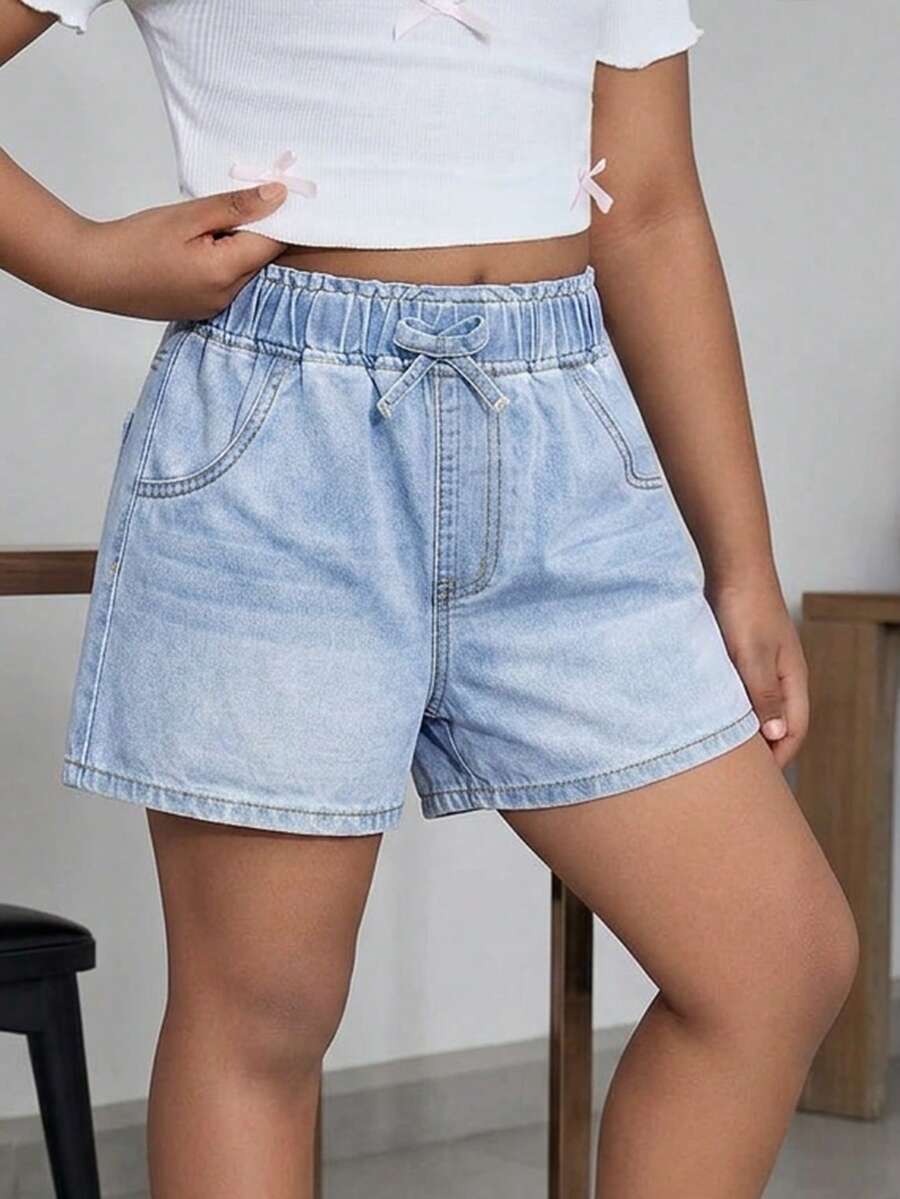 SHEIN Quần short denim thường ngày cho nữ tuổi teen, hàng mới về, kiểu dáng tối giản, đa năng, cạp chun nhún, màu xanh nhạt, chất liệu mềm mại. - Màu xanh lam - Xem 1