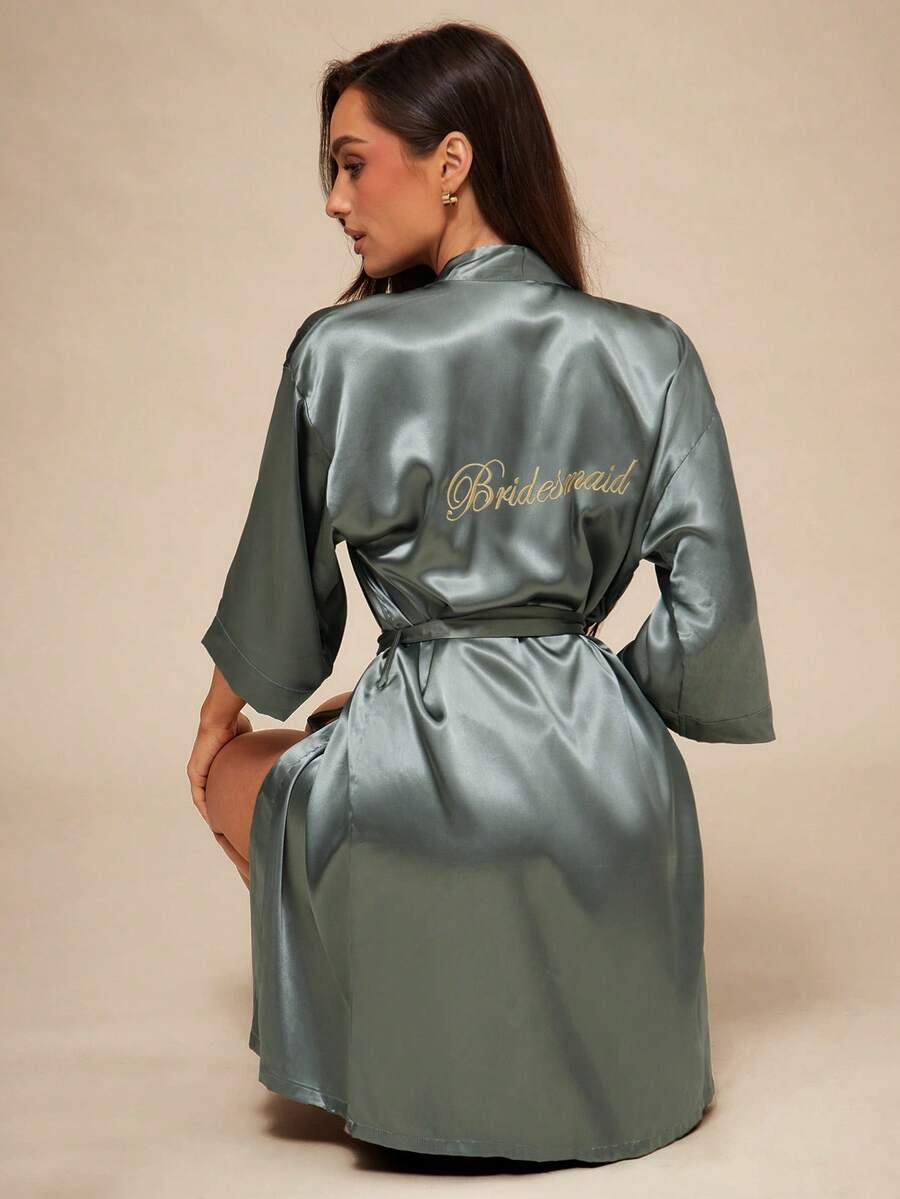 Silquee 字母刺绣缎面腰带睡袍,奢华休闲服饰,秋冬款 - 墨綠色 - 查看 1