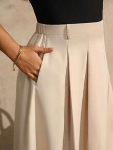 Juhart 双色拼色连衣裙，黑色上衣和卡其色下装 - 棕色 - 查看 7