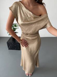 Aloruh New Arrival Spring/Summer Elegant Sexy Party Asymmetric Shoulder Design Ruched Waist Slimming Long Dress, Gold Evening Gown, Wedding Season Dress - Gold - View 2