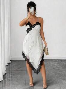 Elenzga 大码女士性感蕾丝拼接V领花卉亮片不对称下摆吊带连衣裙 - 彩色 - 查看 1