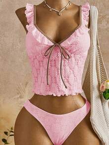 Swim Mod 夏季新款欧美风分体两件套泳衣，露脐上衣饰有撞色滚边和荷叶边，搭配撞色滚边三角比基尼泳裤，支撑性吊带泳衣，适合海滩、泳池派对、生日、度假等场合。 - 藕粉色 - 查看 5