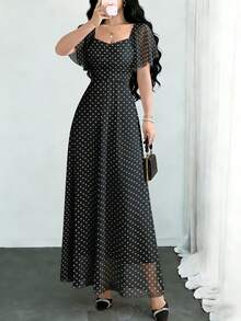 Modelyn Đầm dài dáng suông cổ vuông tay phồng in chấm bi đen, thắt eo thanh lịch, thích hợp cho kỳ nghỉ hè và mặc hàng ngày. - Nhiều màu - Xem 4