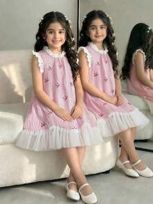 SHEIN 新款夏季女童连衣裙，优雅单件设计，荷叶边领口，无袖撞色网纱裙摆，公主风连衣裙，适合日常穿着、派对、旅行等场合。 - 粉色 - 查看 6