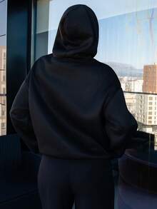 Bris Aura Black Casual Minimal Print Hooded Long Sleeve Loose Fit Thick Sweatshirt For Women, Spring/Autumn And Winter Hoodie - Black - View 2