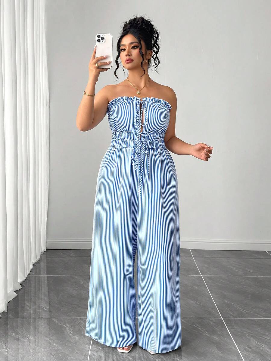 SHEIN Tall CURVE 大码女式条纹扭结抹胸休闲日常连体裤 - 藍白色 - 查看 1