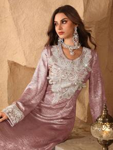 Al Najma Áo choàng Thổ Nhĩ Kỳ mới về, với họa tiết in ánh kim, thêu, cổ áo lưới, viền ren hoa, sang trọng. - Màu Hồng baby - Xem 3