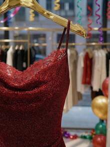 Franclia Women's Dark Red Shimmering Elegant Party Dress For Summer,Lace Halter Neck Backless Evening Gown,Sleeveless Wedding Guest Bridesmaid Graduation Dress - Bright Red - View 5