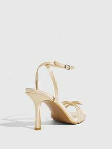 CUCCOO CHICEST 女士金色金属格纹爱心水钻装饰踝带凉鞋，时尚迷人性感金属圆头高跟鞋，夏季必备 - 香檳色色丁 - 查看 9