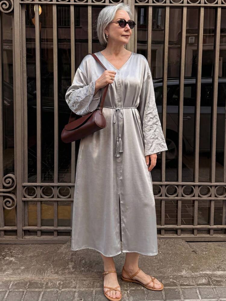 Women's Embroidered Loose Long Robe Dress