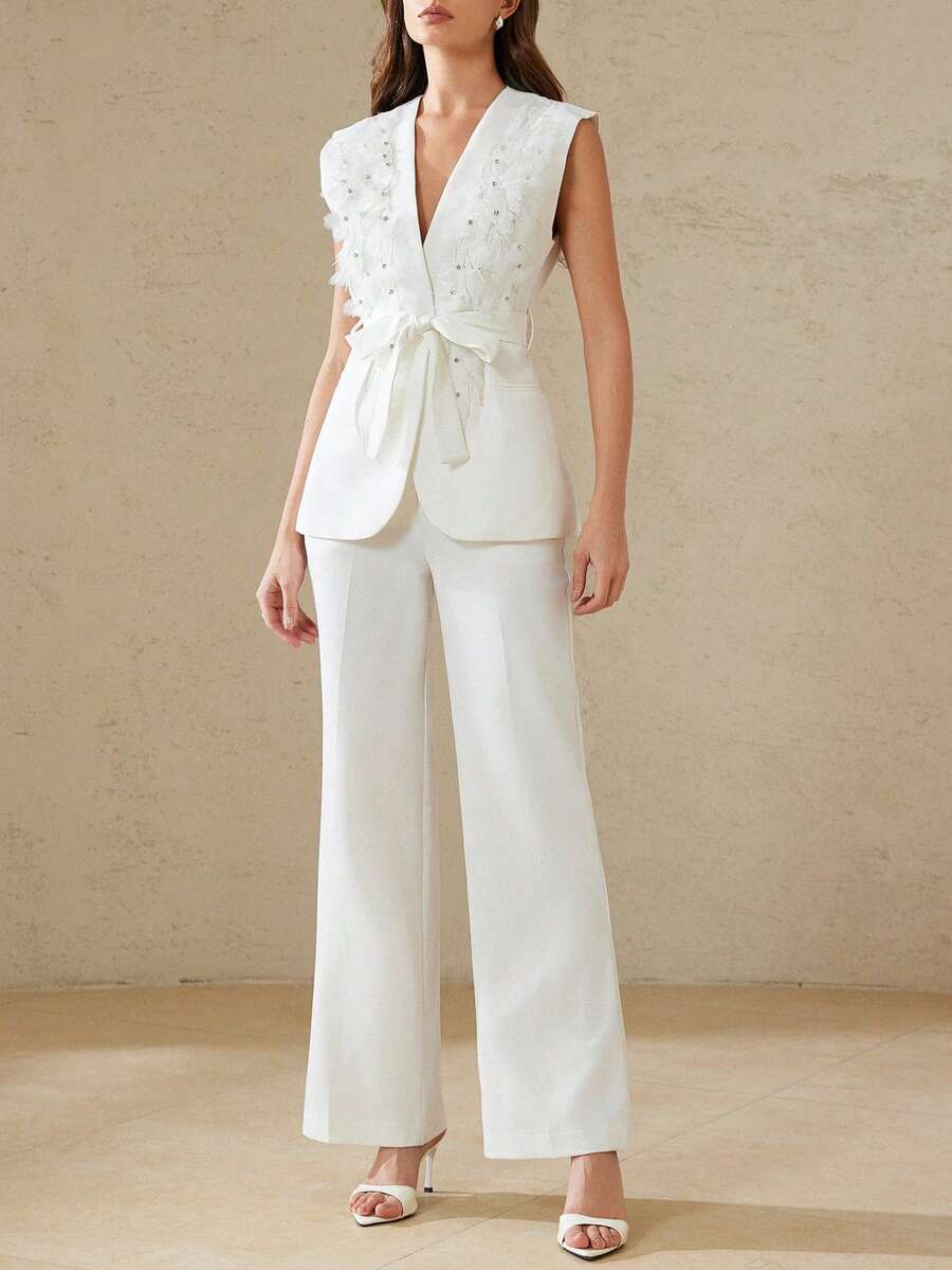 Aveloria Rosie 优雅女士简约商务套装，饰以串珠和水钻，搭配直筒阔腿裤 - 白色 - 查看 1