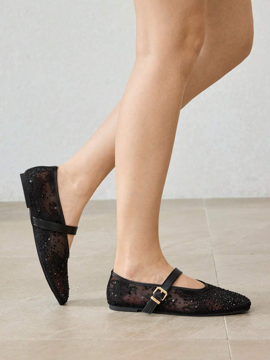 MOTF PREMIUM RHINESTONE DETAIL BALLET FLATS - Black mesh yarn - View 2