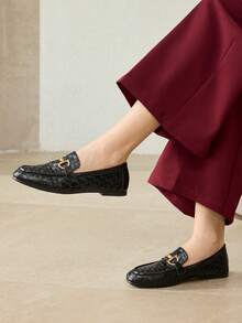 MOTF PREMIUM SEPATU WANITA KASUAL DAN NYAMAN, SERBAGUNA, BERLAPIS DATAR, UJUNG KOTAK, WARNA HITAM BARU - Hitam 1 - View 7