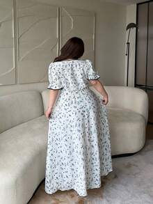 Vibekara Plus Size Women's Ditsy Floral Scoop Neck Curve Maxi Dress,White Summer Contrast Color Collar Button Front Fit And Flare Party Dress,Retro Collegiate - Multicolor - View 2