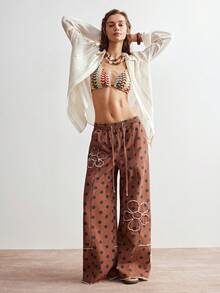 Bohemela 女士休闲舒适 Y2K 波西米亚风音乐节西部乡村复古水洗斜纹牛仔拼接波点宽松阔腿裤 - 卡其色 - 查看 9