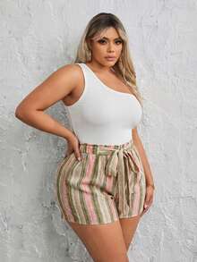 SHEIN SXY Bộ đồ 2 mảnh dành cho nữ cỡ lớn, màu trơn, kiểu lệch vai, gồm áo và quần short, kiểu dáng thường ngày. - Nhiều màu - Xem 3