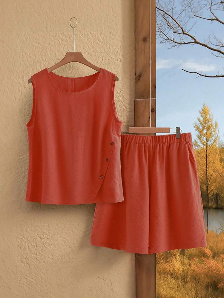 Plus Size Solid Color Round Neck Tank Top And Elastic Waist Shorts Casual 2 Pieces Set