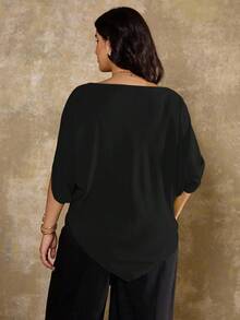 Roveilla 大码女式法式休闲不对称肩短袖衬衫黑色连体裤 大码黑色 大码上衣 大码女装两件套 大码女式连体裤 黑色优雅连衣裙 大码女式 大码服装 大码套装 女士正式服装 大码女式度假套装 女士两件套休闲套装 大码女式套装 大码女式上衣 大码阔腿裤套装 黑色不对称下摆上衣 - 黑色 - 查看 2