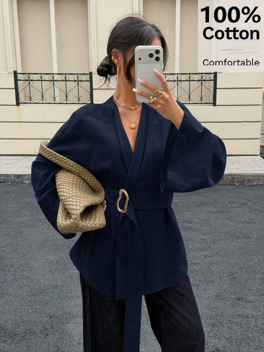 Siren Gaze 100%纯棉束腰金属扣长袖衬衫,柔软亲肤,适合工作和度假穿着,女士秋冬上衣,优雅女士衬衫,修身衬衫,返校季必备,喇叭袖,和服式衬衫 - 藏蓝色 - 查看 1