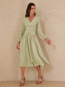 Aveloria Rosie V领长袖收腰连衣裙，清新优雅，适合春季野餐，温柔精致。 - 綠色 - 查看 6