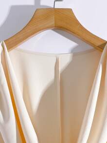 GlowEve CURVE Robe femme élégante de style français pour le travail, en tissu drapé, sans manches, taille lâche avec nœud papillon, couleur abricot. Convient pour les occasions décontractées et les grandes tailles. - Nude - Voir 8