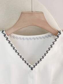 Franclia New Casual Versatile V-Neck Printed Tank Top And Shorts 2 Pieces Set - White - View 3