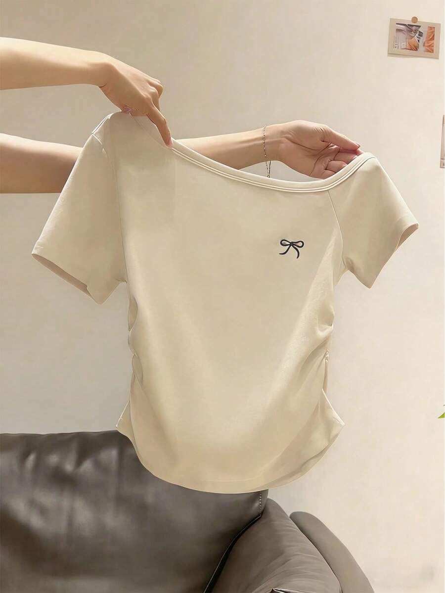 Rina Fox 女士夏季新款性感不对称露肩蝴蝶结刺绣褶皱修身露肩T恤 - 杏色 - 查看 1