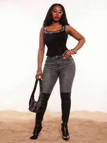 Radiana 大码女装春夏优雅华丽性感基础款亮片修身背心，适合嘻哈、休闲、街头风、西式服装、音乐节、复古、极简主义、演唱会、嘉年华派对、度假、外出、Y2K、Y3K风格，易于搭配，显瘦，凸显身材，修饰身形 - 黑色 - 查看 6