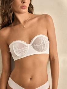 Charlaine 白色无肩带隐形防滑婚纱季蕾丝网纱拼接半罩杯舒适半罩杯优雅浪漫精致法式风格女士文胸 - 白色 - 查看 4