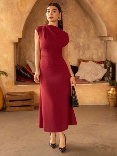 Andrea Bello 新款不对称修身通勤优雅简约长连衣裙，适合女性，也可作为婚礼宾客礼服