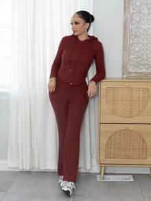 Melissa Matos 2 件套女士休闲连帽运动衫，带口袋和罗纹喇叭裤，百搭秋冬装 - 酒紅色 - 查看 4