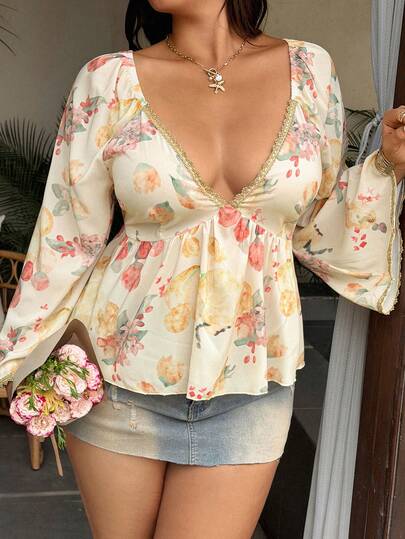 Sunnyshic Plus Size Women Floral Print V-Neck Casual Comfortable Vacation Blouse, Spring/Summer
