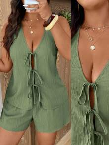 SHEIN Frenchy Bộ đồ 2 mảnh dành cho nữ cỡ lớn, màu trơn, kiểu áo yếm buộc dây phía trước và quần short. - màu xanh lá - Xem 7