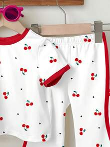 SHEIN 2件套少女休闲复古美式可爱樱桃印花拼接圆领短袖上衣和喇叭裤套装，适合夏季穿着 - 彩色 - 查看 5