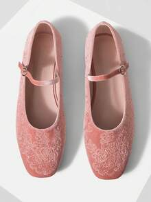 MOTF Sepatu flat wanita retro elegan berbahan beludru bordir dengan gesper yang dapat disesuaikan, cocok untuk Hari Valentine. - Berwarna merah muda - View 10